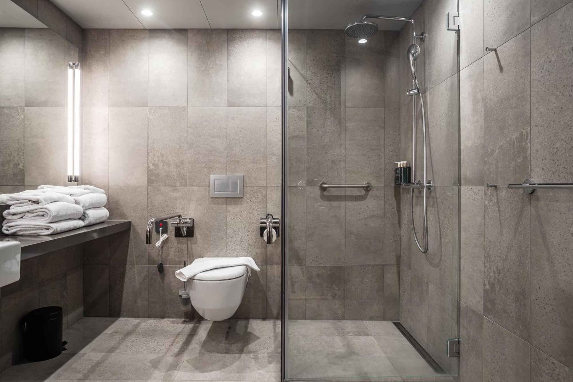 Hotell Clarion Draken 4*